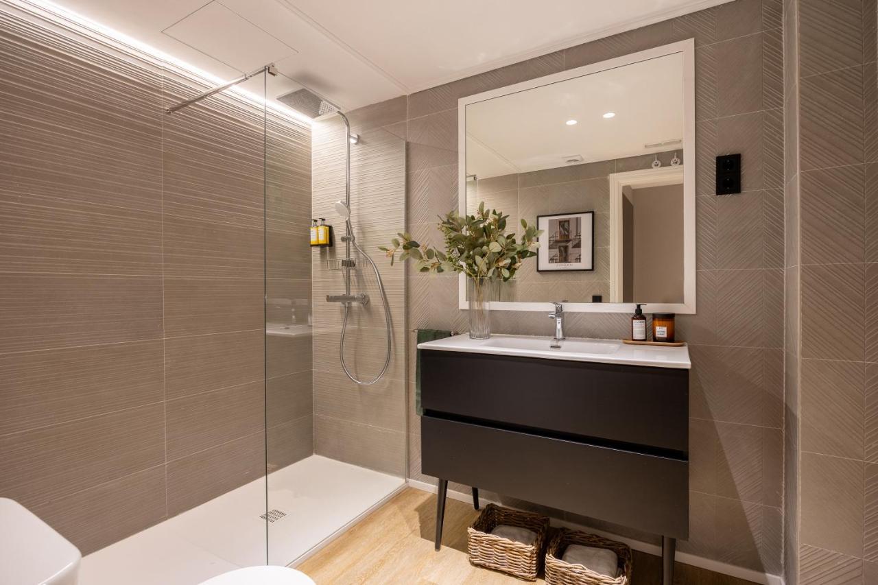 Edmond Vibes Puerta Del Sol Suites Μαδρίτη Εξωτερικό φωτογραφία